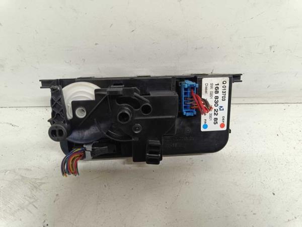 BOUTON DE CHAUFFAGE MERCEDES CLASSE A W168 1997-2004 - Vue 2